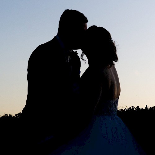 Sunset wedding ceremony at Echoes Katoomba